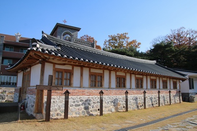 행주 성당은 2010년 근대문화유산 등록문화재 제455호로 지정되었다. 2015년 복원공사를 통해 옛 모습을 되찾았다.